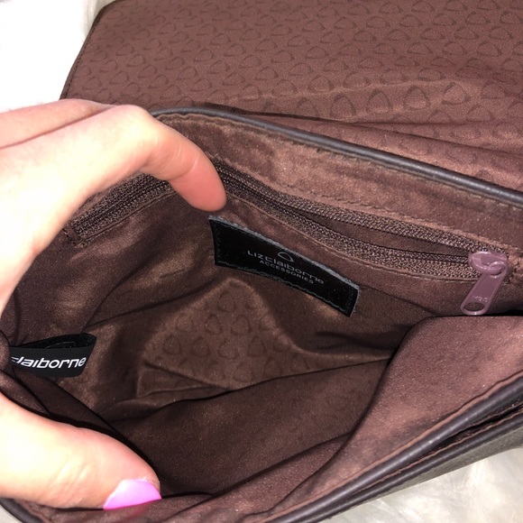Dark Brown Cross Over Purse Liz Claiborne - Picture 2 of 3